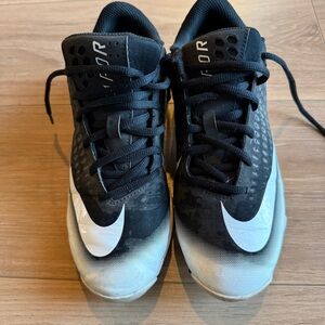 Nike Black and White Sneakers